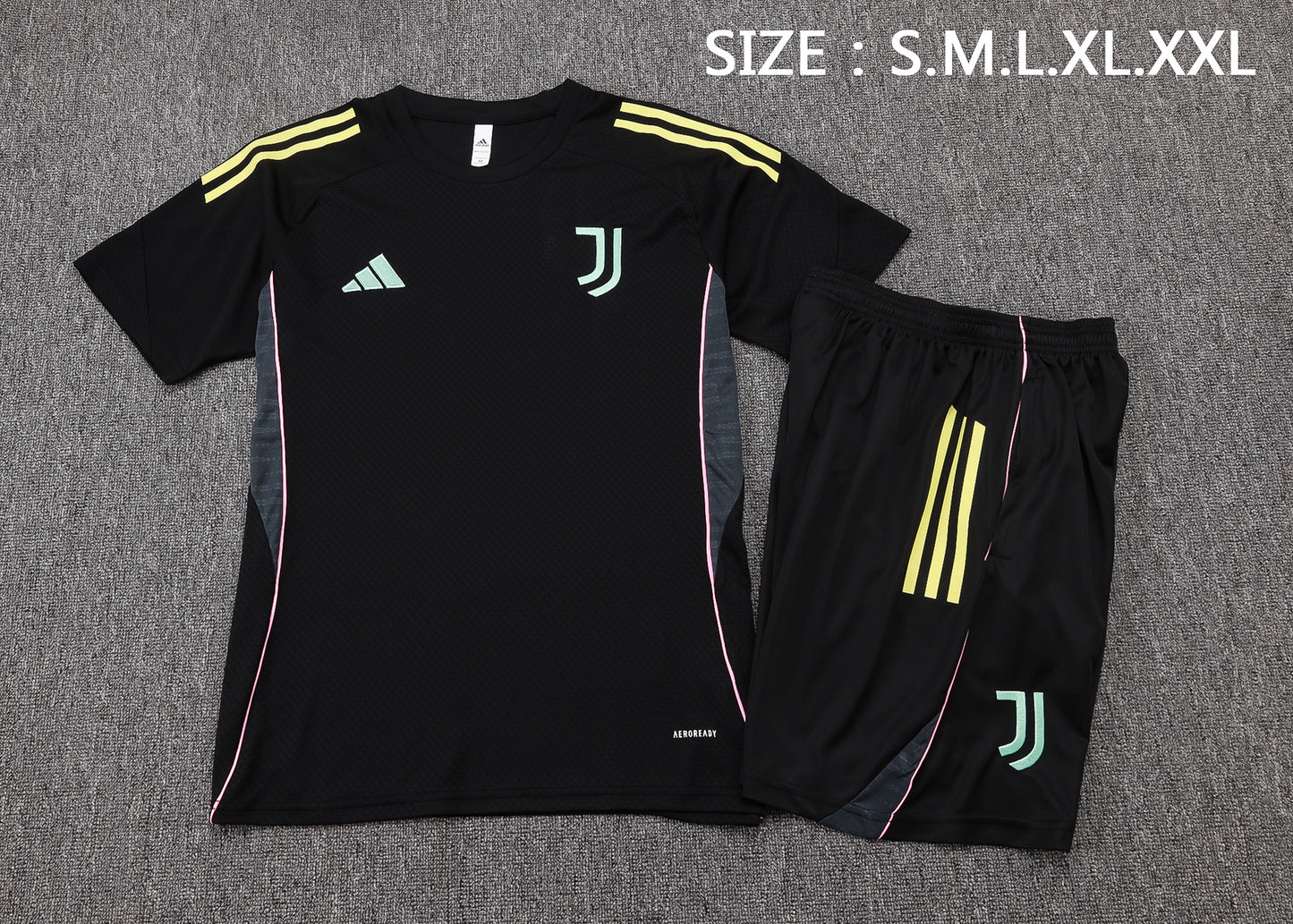 Juventus Training Sets