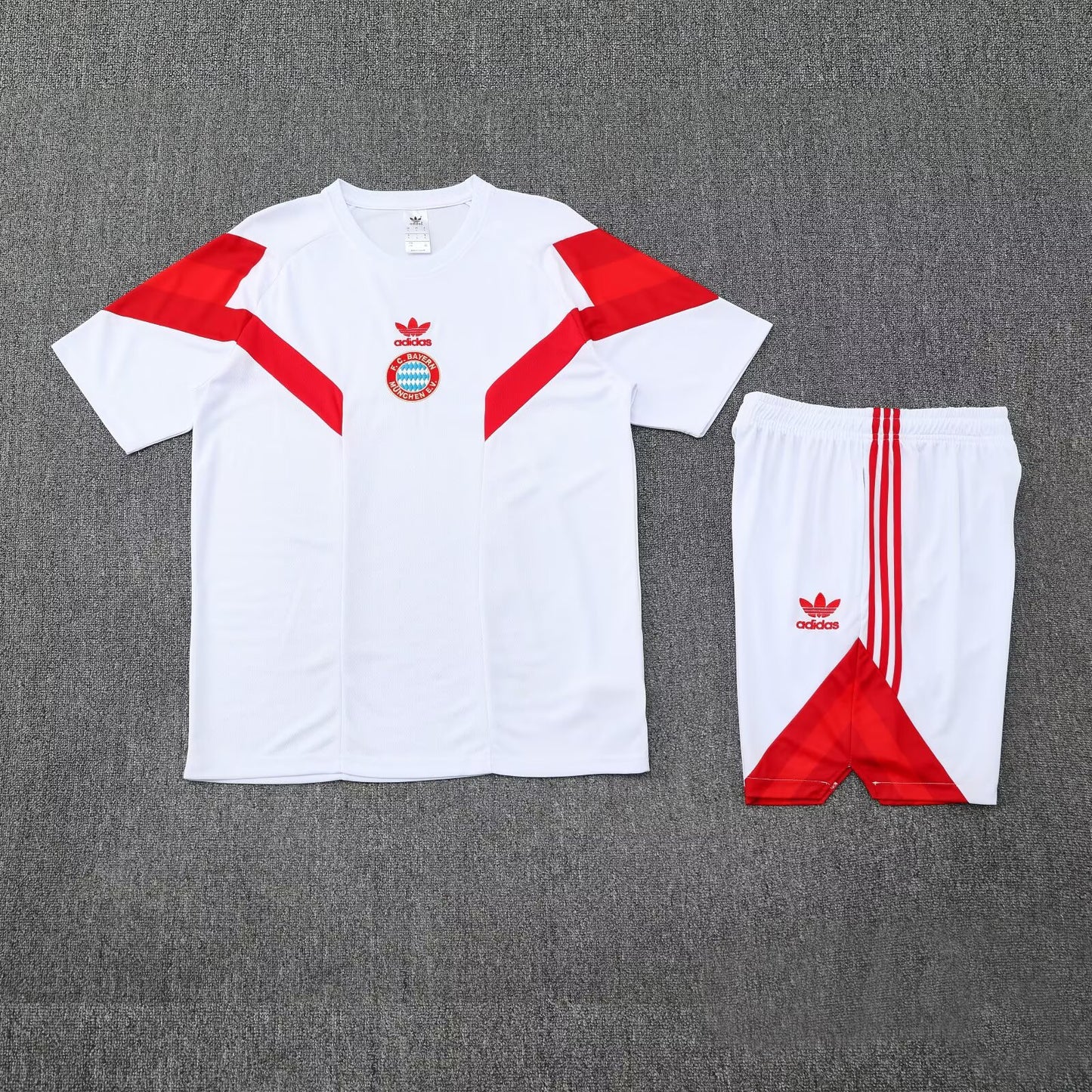 Bayern Munich Training Sets