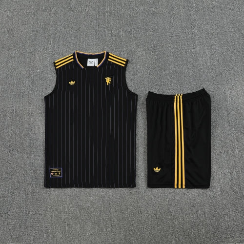 Man United Training Sets