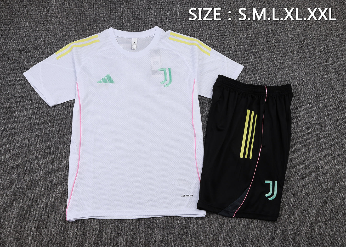 Juventus Training Sets