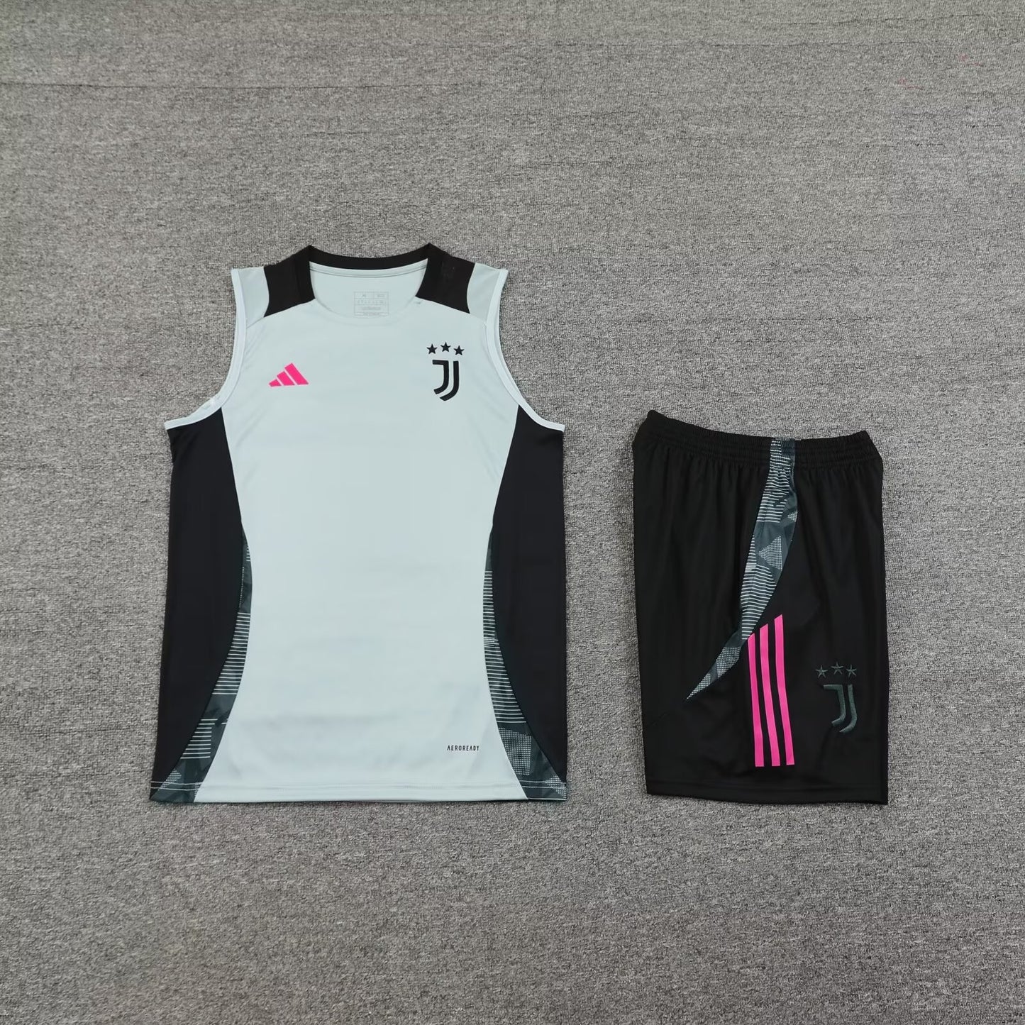 Juventus Training Sets