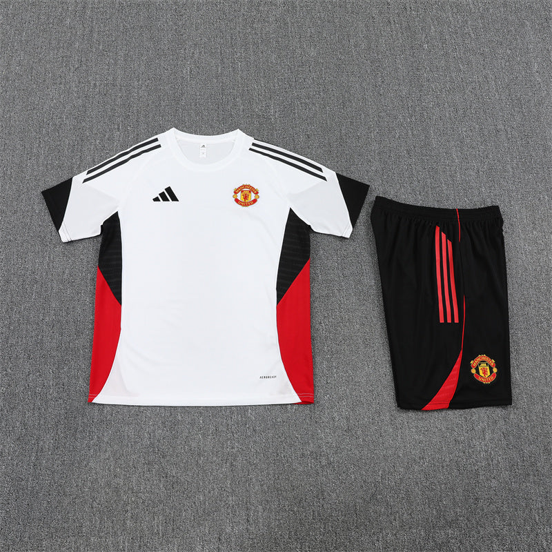 Manchester United Training Sets