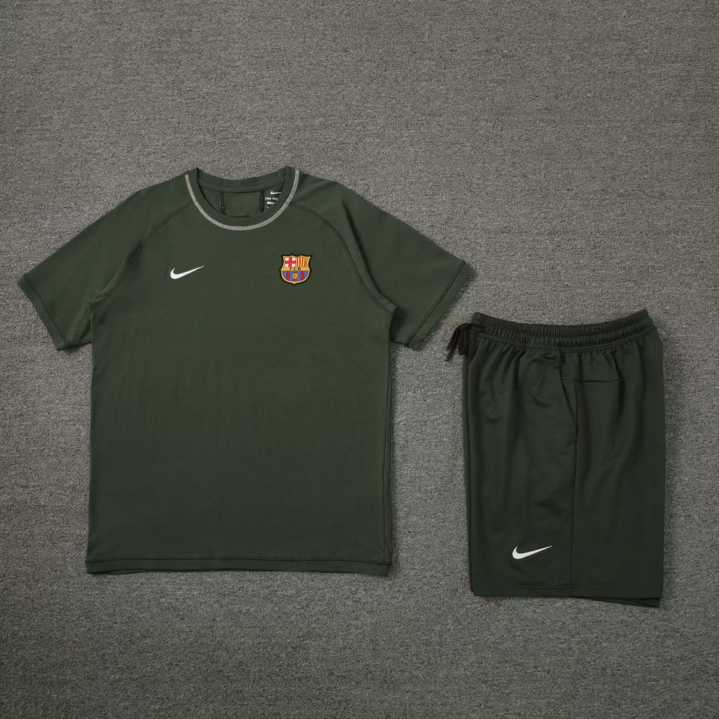 Barcelona Casual Set