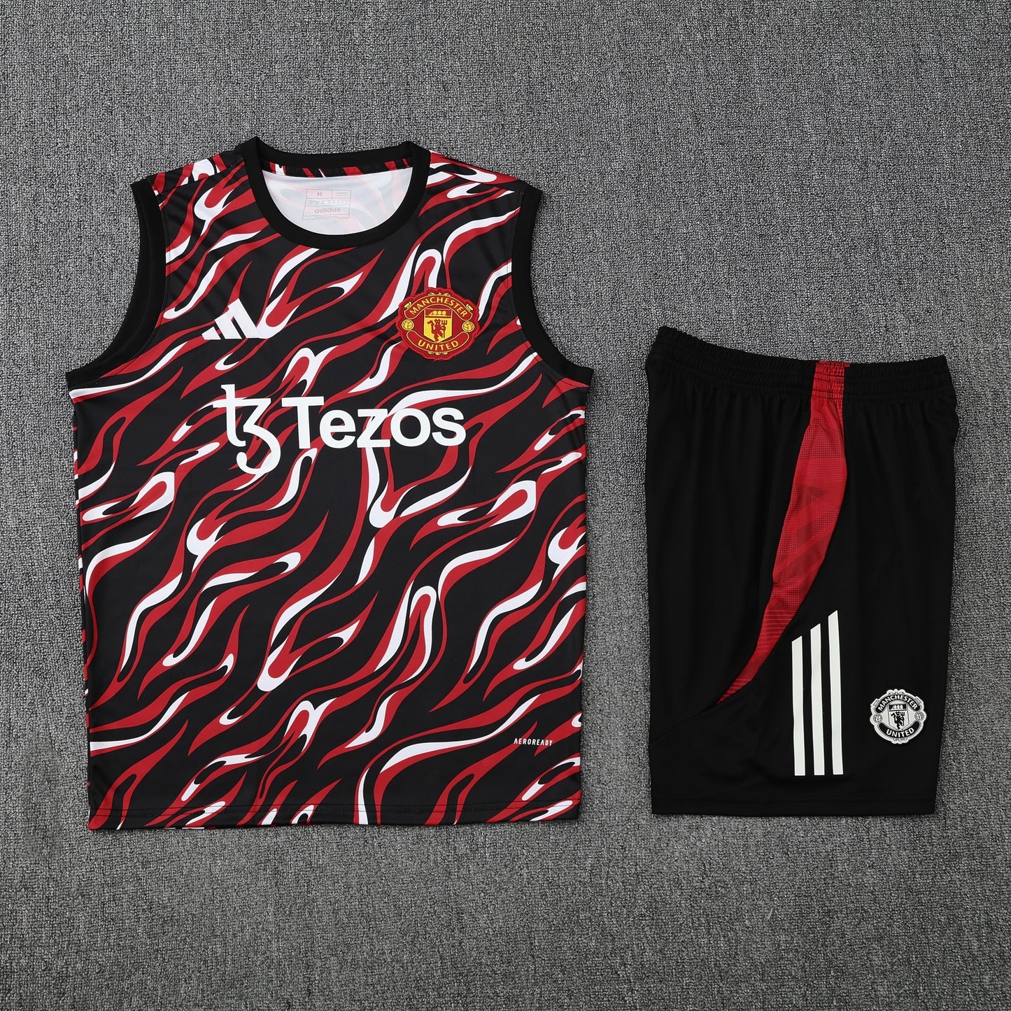 Manchester United Training Sets