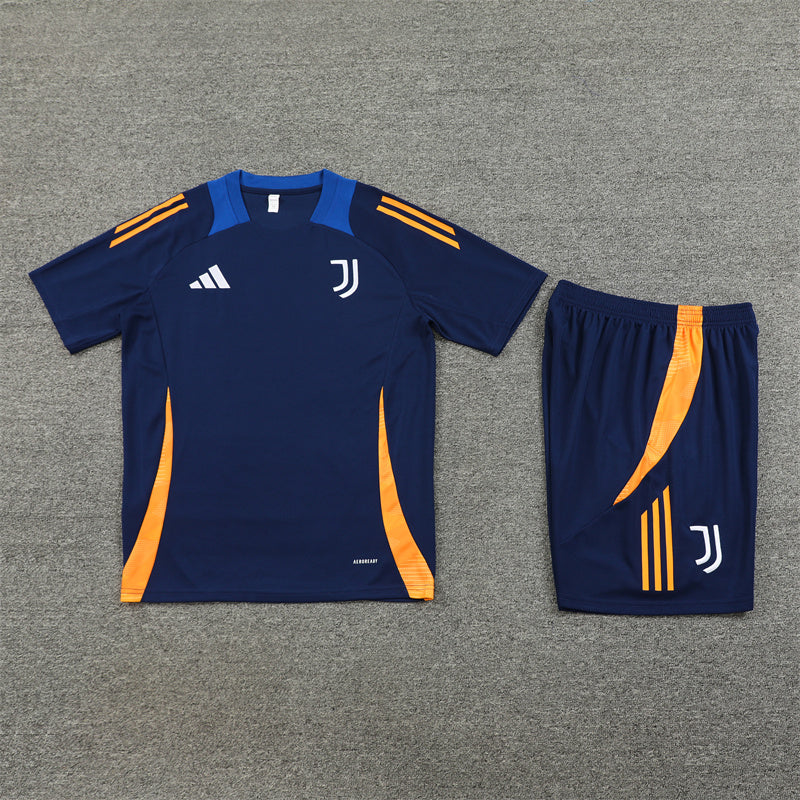 Juventus Training Sets